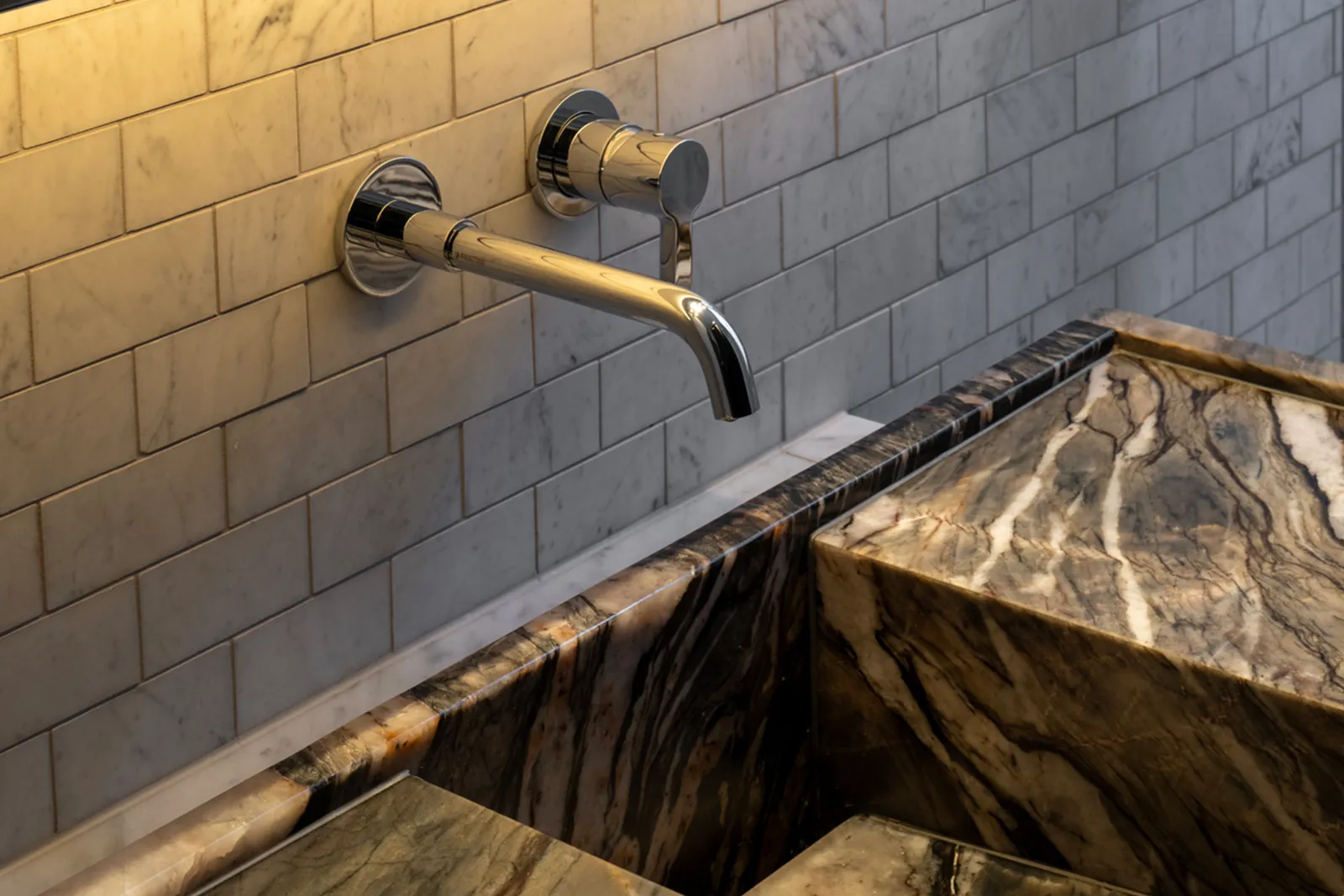 Elizabeth St — For Allistar Cox Building and Interiors