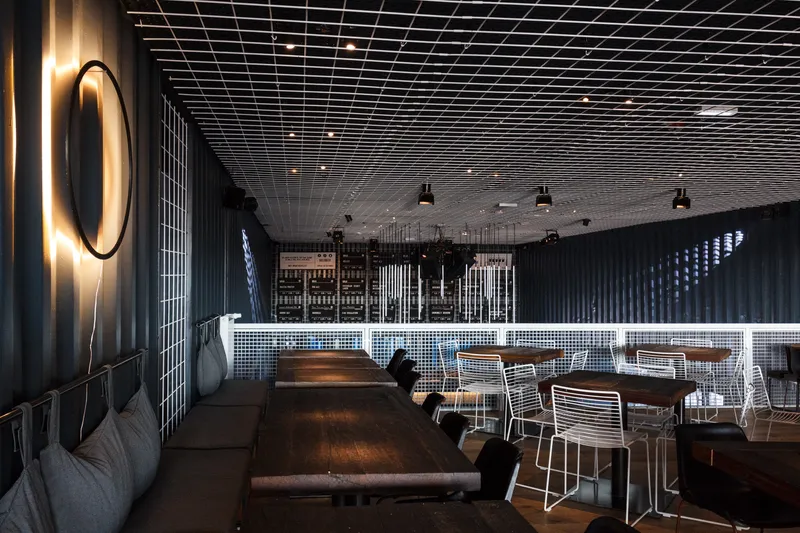 BRLO Brwhouse, Biergarten & Pop Up 5