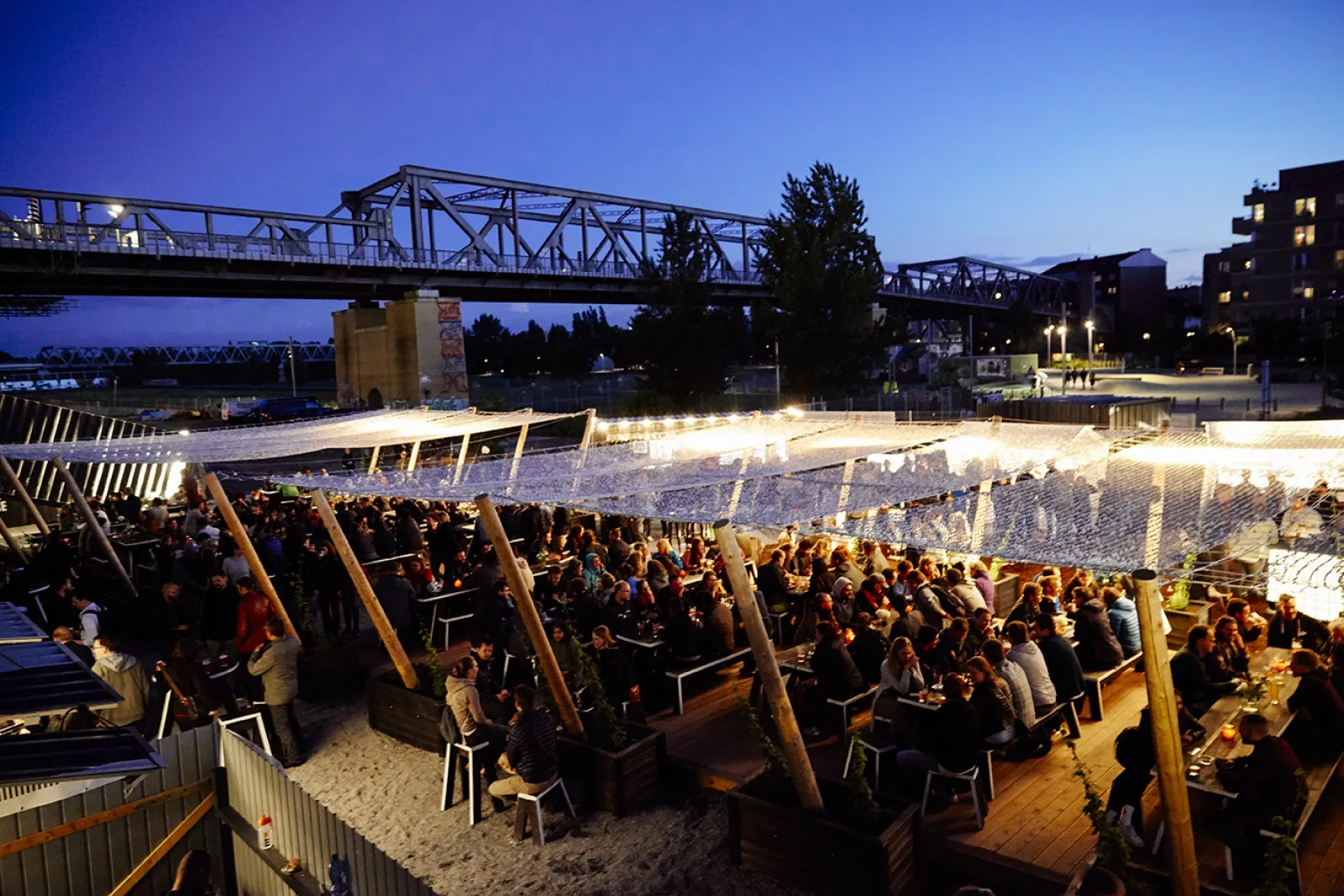 BRLO Brwhouse, Biergarten & Pop Up 7